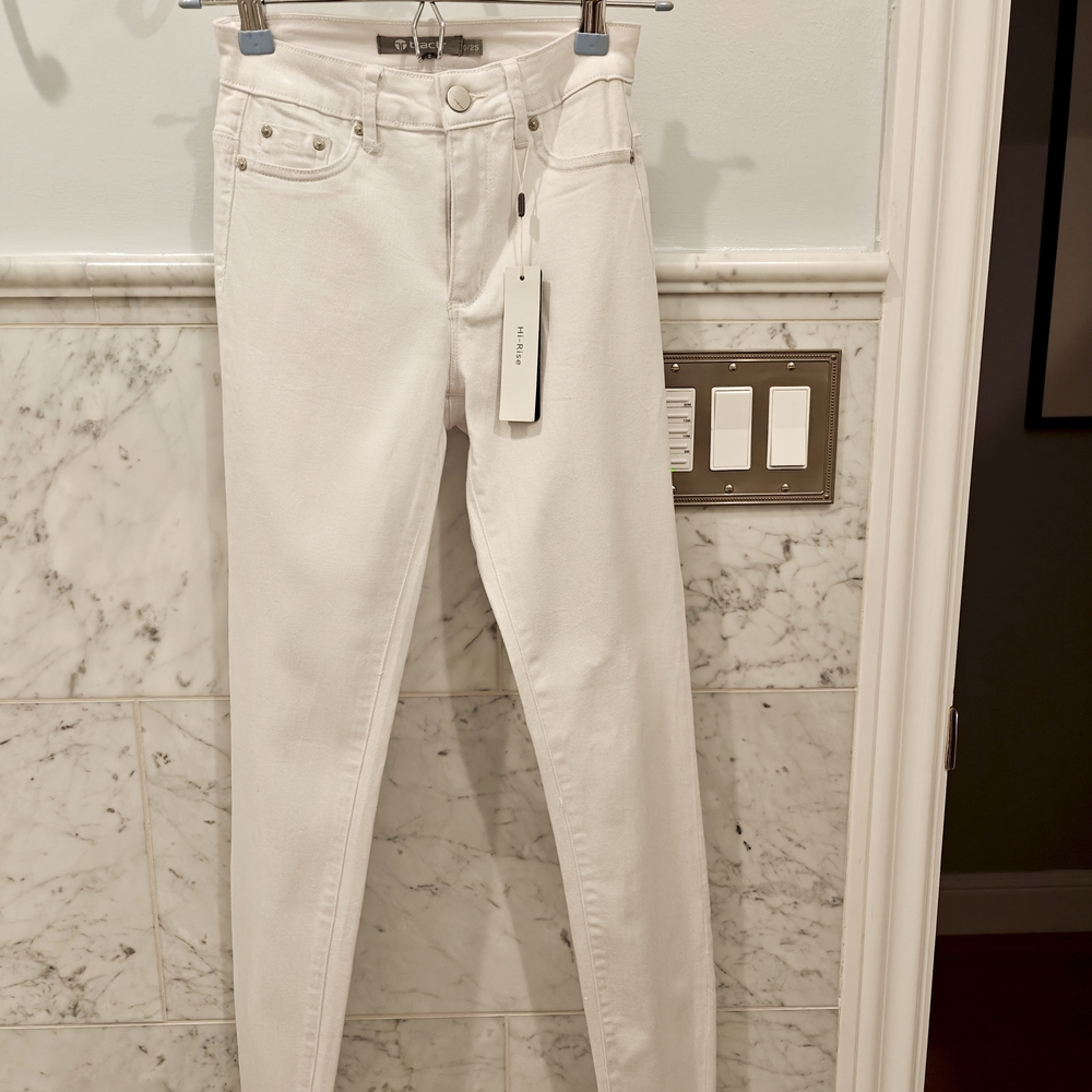 NWT Tractr White Skinny High Rise Ankle Jeans Size 0 or Size 25